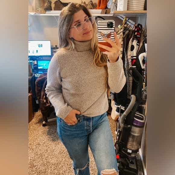 Vintage Jeanne Pierre Wool Blend Turtleneck Oatmeal Neutral Sweater - Picture 7 of 7